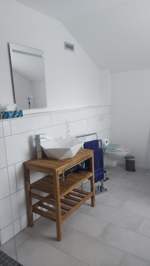 Ferienwohnung Krabbe Im Haus-Neuharlingersiel Esterno foto